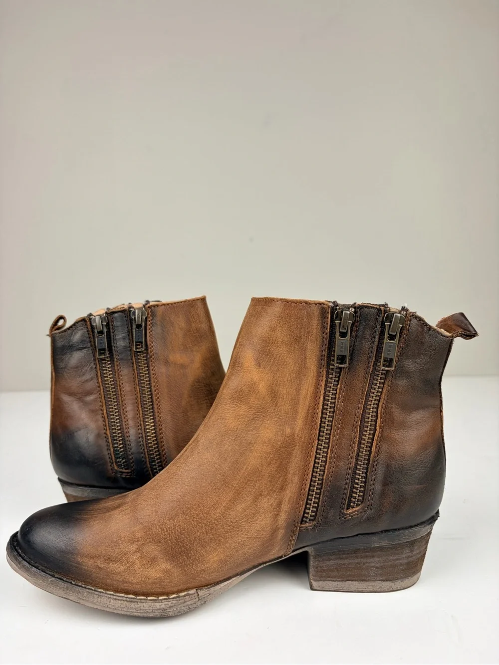 Circle G Burnished Distressed Leather Ankle Boots Sz 7.5 Western Double‎ Zip